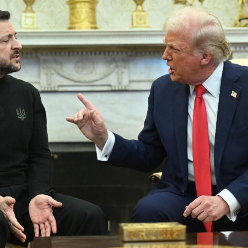 Ανάλυση: Το Δίλημμα του ΝΑΤΟ – Πώς ο Ζελένσκι μπορεί να συμμετάσχει στη Σύνοδο Κορυφής χωρίς να προκαλέσει τον Τραμπ;