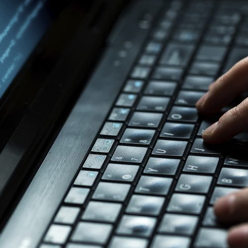 Πολίτες θύματα του Dark Web