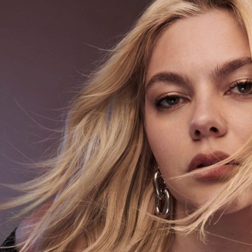Eurovision: Το συγκινητικό τραγούδι της Λουάν για τη μητέρα της – Στην 3η θέση στα προγνωστικά
