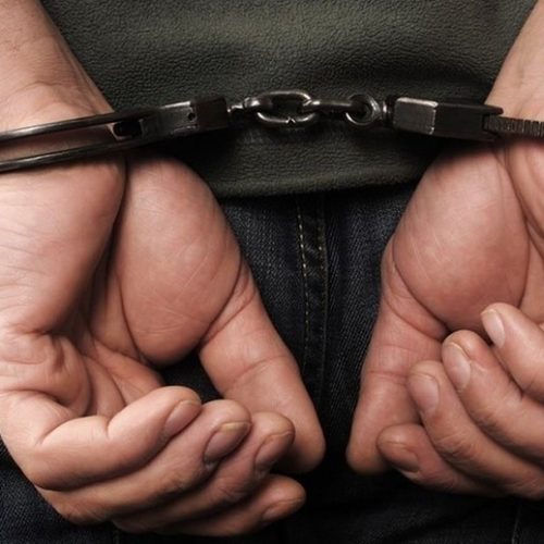 Επεισοδιακή καταδίωξη διακινητή λαθρομεταναστών – Τράπηκε σε φυγή
