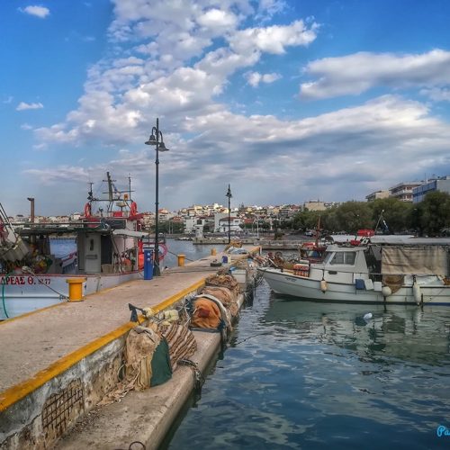 Αυτοκίνητο «έπεσε» στη θάλασσα της Κορίνθου