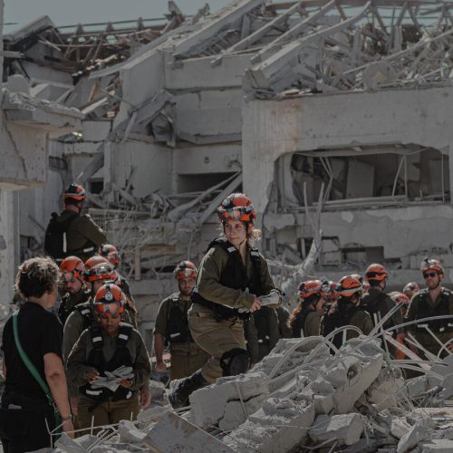 Οι πολεμικοί παρατηρητές καταγράφουν «5 φορές περισσότερα» πλήγματα κατά του Ιράν σε σύγκριση με τις επιθέσεις κατά του Ισραήλ