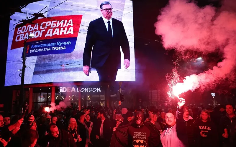 Νέα σελίδα στη Σερβία: Σάρωσε με αυτοδυναμία το φοιτητικό κίνημα