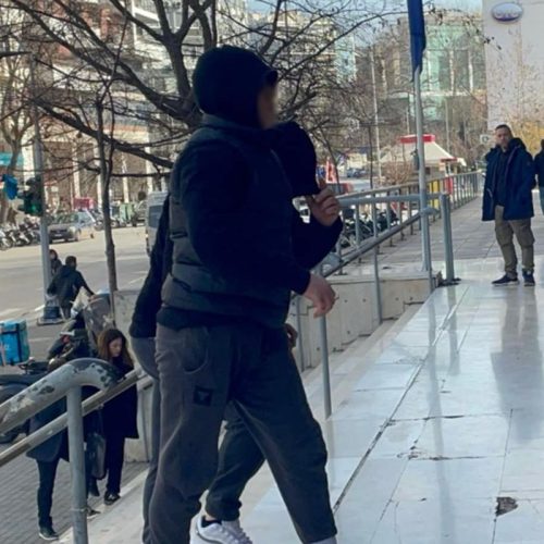 Θεσσαλονίκη – Τι «αποφάσισε» το Δικαστήριο για 16χρονο που μαχαίρωσε τον αδελφό του