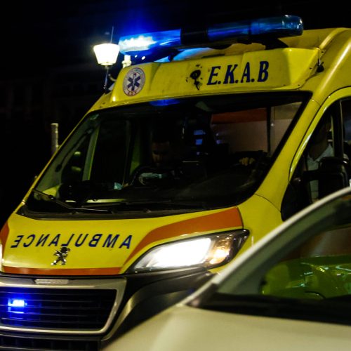 ΑΣΘΕΝΟΦΟΡΟ (ΚΟΝΤΑΡΙΝΗΣ ΓΙΩΡΓΟΣ EUROKINISSI)