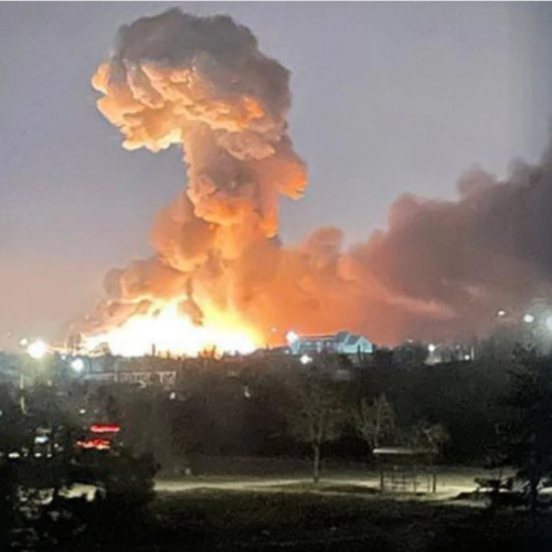 «Ουκρανική επίθεση» με drone προκαλεί ζημιές σε βιομηχανική εγκατάσταση στο Saratov