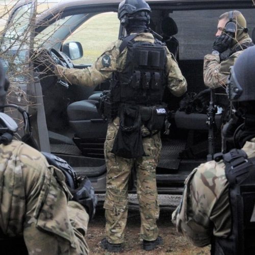 Η Πολωνία λέει ότι η «ρωσική μυστική υπηρεσία» προσέλαβε «Κολομβιανό» για εμπρηστικές επιθέσεις