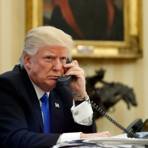 Τραμπ: «Αρκεί ένα τηλεφώνημά του για να σταματήσει ο πόλεμος Ιράν – Ισραήλ», λέει πρώην ισραηλινός διπλωμάτης