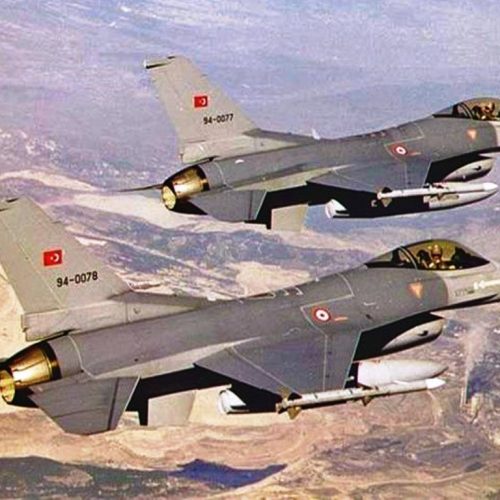 Νέο μπαράζ τουρκικών παραβιάσεων και παραβάσεων στο Αιγαίο