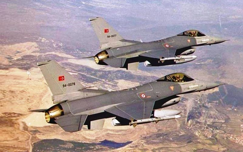Νέες τουρκικές παραβιάσεις στο Αιγαίο από μαχητικά F-16, κατασκοπευτικό αεροσκάφος και drones