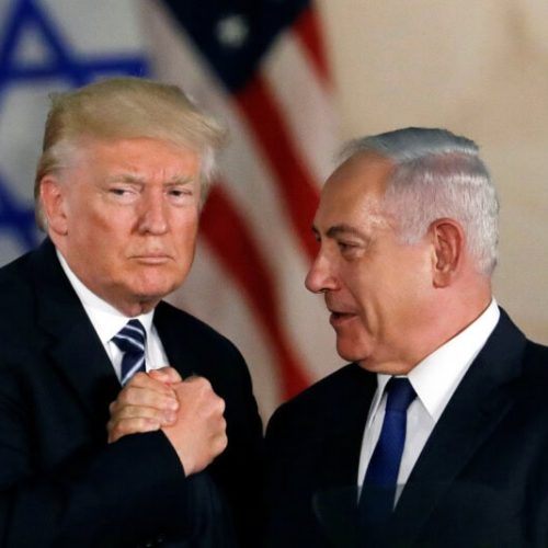 U.S. President Donald Trump and Israeli Prime Minister Benjamin Netanyahu shake hands after Trump's address at the Israel Museum in Jerusalem May 23, 2017. REUTERS/Ronen Zvulun