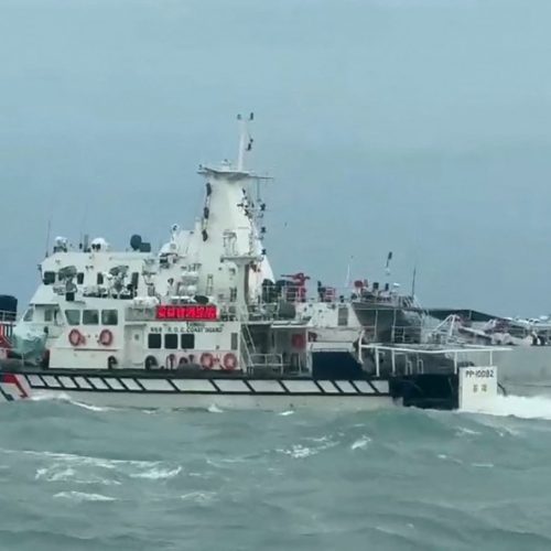 Στρατιωτικές ασκήσεις ή προετοιμασία πολέμου στην Σινική Θάλασσα ; ( Βίντεο )