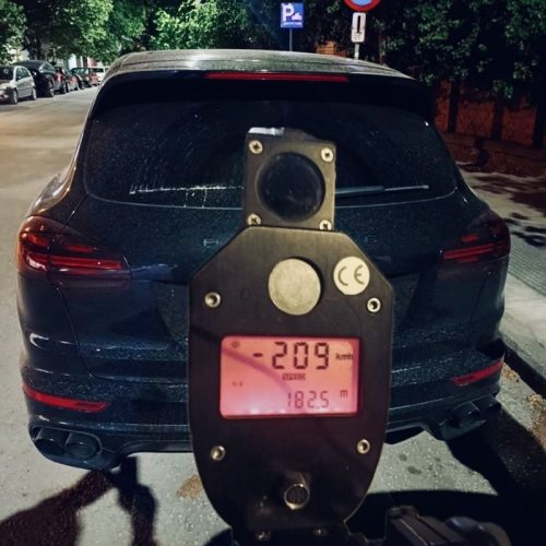 Θεσσαλονίκη: Σύλληψη οδηγού που έτρεχε με 209 χλμ/ώρα σε δρόμο με όριο τα 80