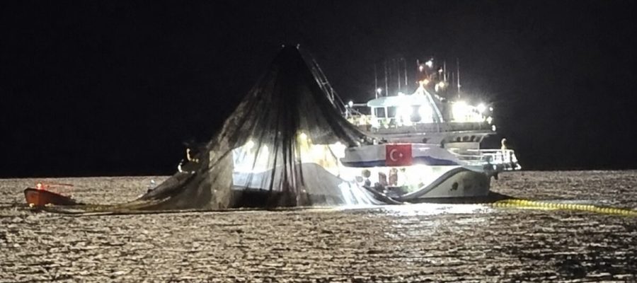 Τουρκική προκλητικότητα στις Σποράδες: Τουρκικά αλιευτικά «εισέβαλαν» στον πυρήνα του Εθνικού Θαλάσσιου Πάρκου Αλοννήσου