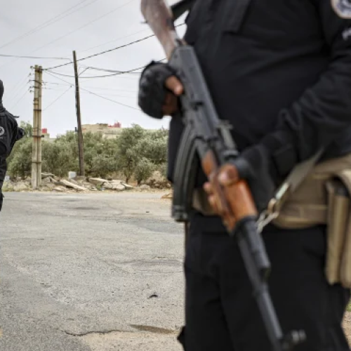 Το υπουργείο Άμυνας της Συρίας ανακοινώνει «πλήρη κατάπαυση του πυρός»