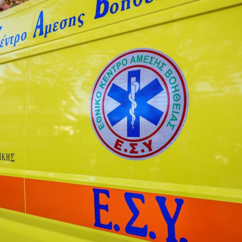 Τραγωδία στον Πειραιά: 17χρονη έπεσε από μπαλκόνι 5ου ορόφου – Συνελήφθη η μητέρα της