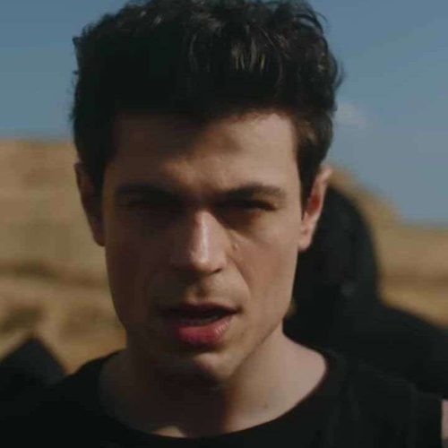 Eurovision: «Πήραμε ρίσκο με το κομμάτι», δήλωσε ο Theo Evan μετά τον αποκλεισμό της Κύπρου