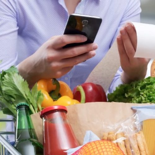 Αποκαλυπτική έρευνα: Το 69% των Ελλήνων «πνίγεται» από την ακρίβεια