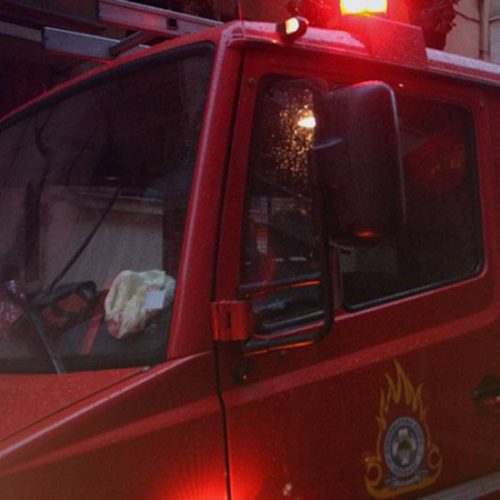 Δύο 19χρονοι οι δράστες εμπρησμού αυτοκινήτου στους Αγίους Αναργύρους