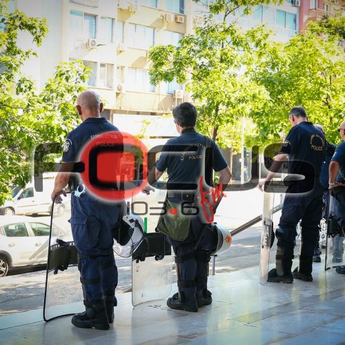 Θεσσαλονίκη: Στα Δικαστήρια οι τρεις συλληφθέντες για τη φονική εμπρηστική επίθεση στο σπίτι της οικογένειας της Αφροδίτης Νέστορα