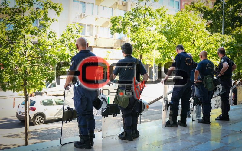 Θεσσαλονίκη: Στα Δικαστήρια οι τρεις συλληφθέντες για τη φονική εμπρηστική επίθεση στο σπίτι της οικογένειας της Αφροδίτης Νέστορα