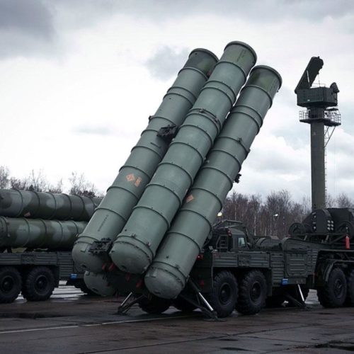 Η Ινδία επιταχύνει την προμήθεια πυραύλων S-400 από τη Ρωσία