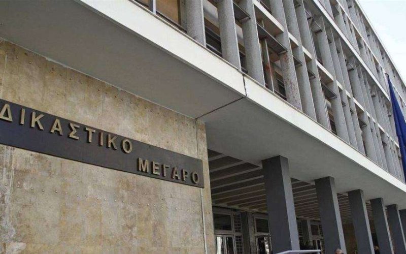 Θεσσαλονίκη: Ελεύθεροι οι δύο μαθητές που επιτέθηκαν σε 17χρονο έξω από σχολείο – Ορίστηκε δικάσιμος
