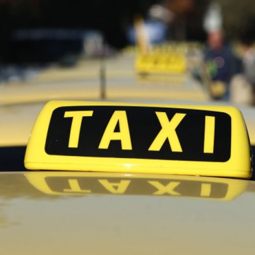 Απεργία των ταξί σε Αττική και Θεσσαλονίκη: «Το ταξί δεν σιωπά – Το ταξί απαντά»