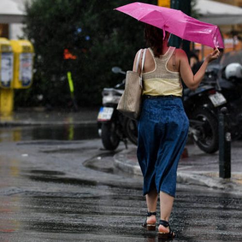 Αλλάζει το «σκηνικό» του καιρού – Σε «ποιες περιοχές» αναμένονται βροχές και καταιγίδες την Τρίτη