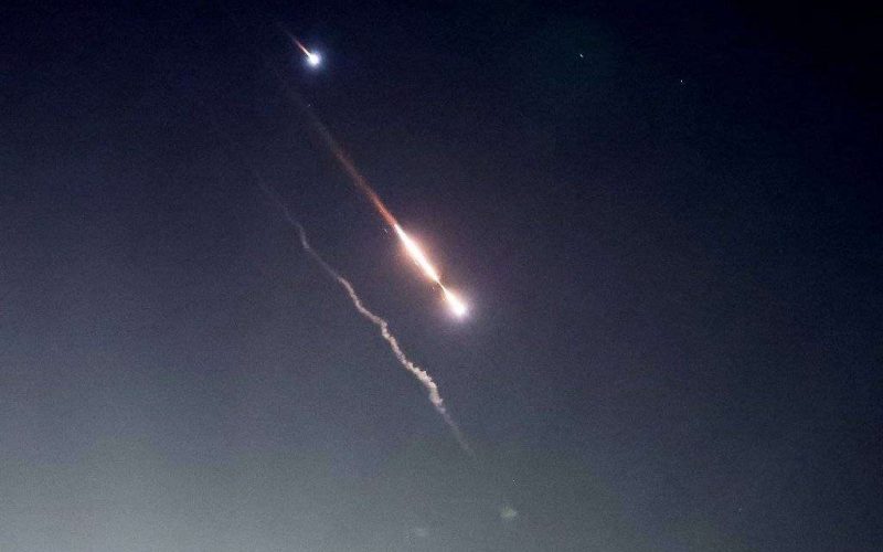 Αμερικανικοί πύραυλοι έπληξαν το νησί Κεσμ στο Ιράν