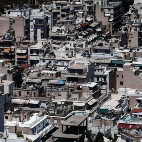 Ενοίκια-Φωτιά: Ολόκληρος Μισθός για μια Γκαρσονιέρα – Σε Απόγνωση οι Ενοικιαστές