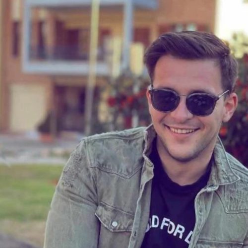 «ΠΕΝΘΟΣ» στα Τρίκαλα για τον 30χρονο που πνίγηκε στο μπάτσελορ πάρτι του