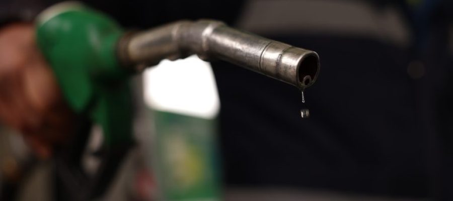 Νέο ράλι πάνω από τα 102 δολάρια το βαρέλι για την τιμή του Brent
