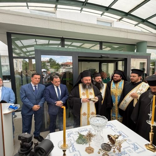 Θεσσαλονίκη: Απίστευτη ταλαιπωρία ασθενούς στο κέντρο υγείας που εγκαινίασε ο Άδωνις λόγω… πεσμένου Ιντερνετ