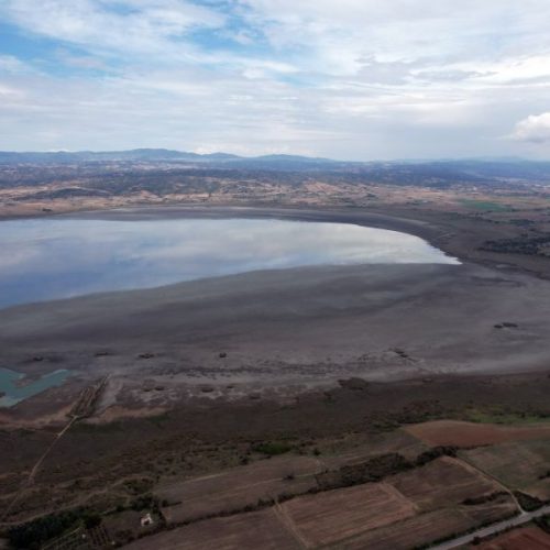 Θεσσαλονίκη: Καμπανάκι κινδύνου για τη λίμνη Κορώνεια