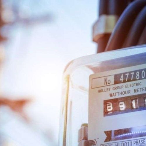 Οι έξυπνοι μετρητές έρχονται – Ετοιμαστείτε για παρακολούθηση, αυξήσεις και χαράτσια!
