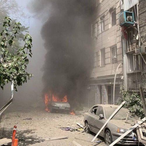 Εκρήξεις στην Τεχεράνη προκαλούν «φόβο» και «οργή» στους κατοίκους