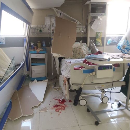 Οι ισραηλινές επιθέσεις προκαλούν ζημιές και καταστρέφουν «κέντρα αρωγής και έκτακτης ανάγκης»