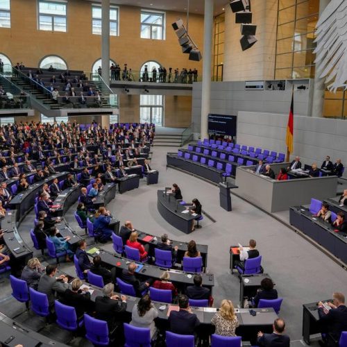 Στις 6 Μαΐου ορκίζεται η νέα γερμανική Κυβέρνηση
