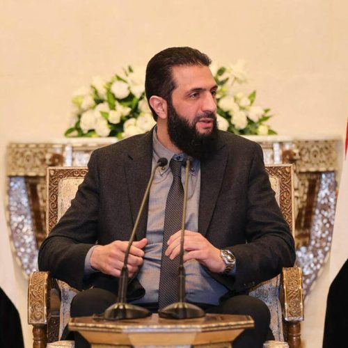 «Ευκαιρία για Εκδίκηση» – Τι λέει ο Αλ Τζολάνι για τις σφαγές στη Συρία;