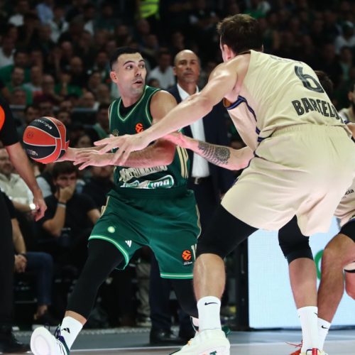 Παναθηναϊκός – Μπαρτσελόνα 96-103: Ηττήθηκε στο ΟΑΚΑ παρά την υπερπροσπάθεια Σλούκα και Χουάντσο