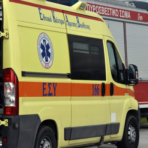 ΑΡΓΟΣ - Τροχαίο ατύχημα με τροχόσπιτο σημειώθηκε το μεσημέρι της Παρασκευής 27 Δεκεμβρίου, στο Πανόραμα Άργους, στην Επαρχιακή Οδό Άργους - Στέρνας, όταν ο οδηγός του έχασε τον έλεγχο του οχήματος βγήκε από το δρόμο και έπεσε σε χωράφι με πορτοκαλιές με αποτέλεσμα τον τραυματισμό του οδηγού και υλικές ζημιές. Έρευνα για τα αίτια του ατυχήματος κάνει η Τροχαία Άργους. (Βασίλης Παπαδόπουλος / Eurokinissi)