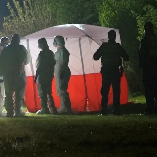Τραγωδία στο Αμβούργο: Έφηβος βρήκε τραγικό θάνατο μετά από πτώση από πολυκατοικία – Πέντε συλλήψεις