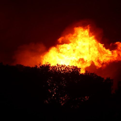 Πυρκαγιά στη περιοχή της Κερατέας στην Αττική. Παρασκευή 8 Αυγούστου 2025.  (ΣΩΤΗΡΗΣ ΔΗΜΗΤΡΟΠΟΥΛΟΣ/EUROKINISSI)
