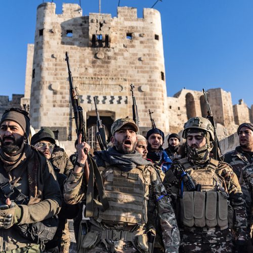 Η Ευρωπαϊκή Ένωση καταδικάζει τη σφαγή των αμάχων στη Συρία