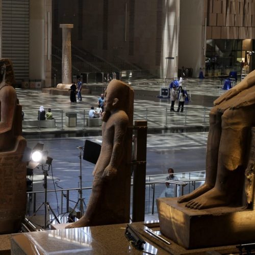 “Χαλασμός” στην Αίγυπτο μετά από κλοπή φαραωνικού βραχιολιού 3.000 ετών