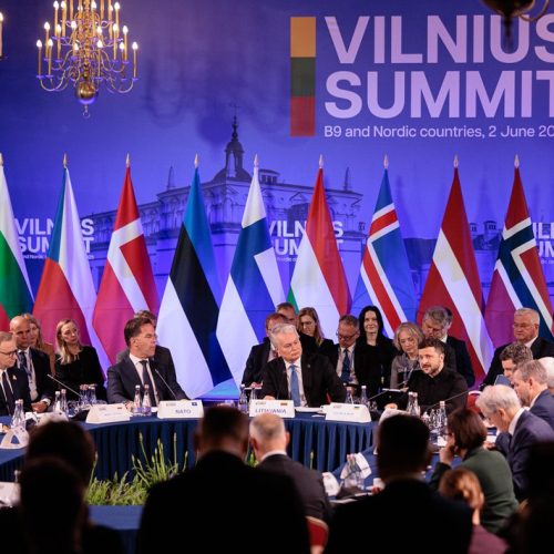 Η Ουκρανία στο κατώφλι του NATO – Το μήνυμα της ανατολικής «πτέρυγας»