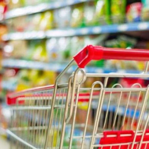 Σύσκεψη για να συγκρατηθούν οι τιμές στο ράφι – «Εκτίναξη» στις χρηματιστηριακές τιμές σε καφέ και κακάο