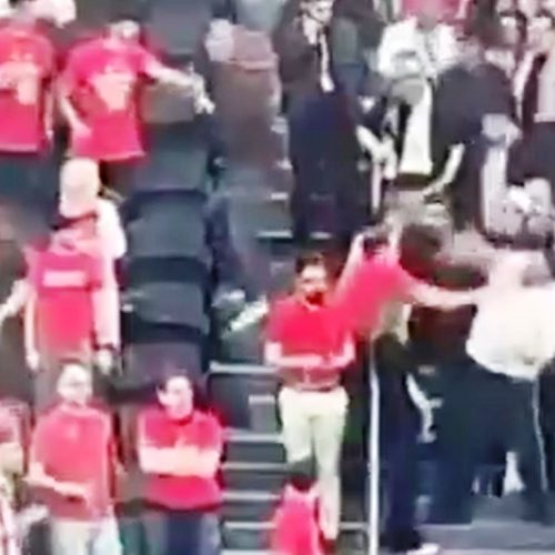 Το βίντεο της συμπλοκής στο κλειστό του ΟΑΚΑ