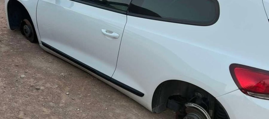 Εξοργιστικό: Λεηλάτησαν τα αυτοκίνητα πυροσβεστών που επιχειρούσαν στα πύρινα μέτωπα της Δυτικής Αττικής